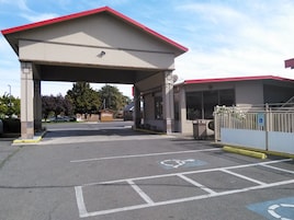 Entrada de la propiedad