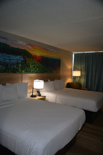Days Inn by Wyndham Syracuse