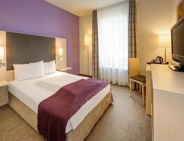 Superior-Doppelzimmer | Minibar, Zimmersafe, Schreibtisch, schallisolierte Zimmer