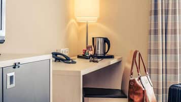 Minibar, coffres-forts dans les chambres, bureau, chambres insonorisées