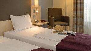 Unclassified image, 4 of 72, button - Sunday Hotel Berlin City West (Berlin)