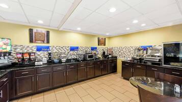 Free daily buffet breakfast