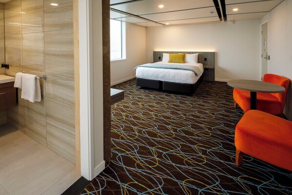 In-room safe, desk, laptop workspace, iron/ironing board