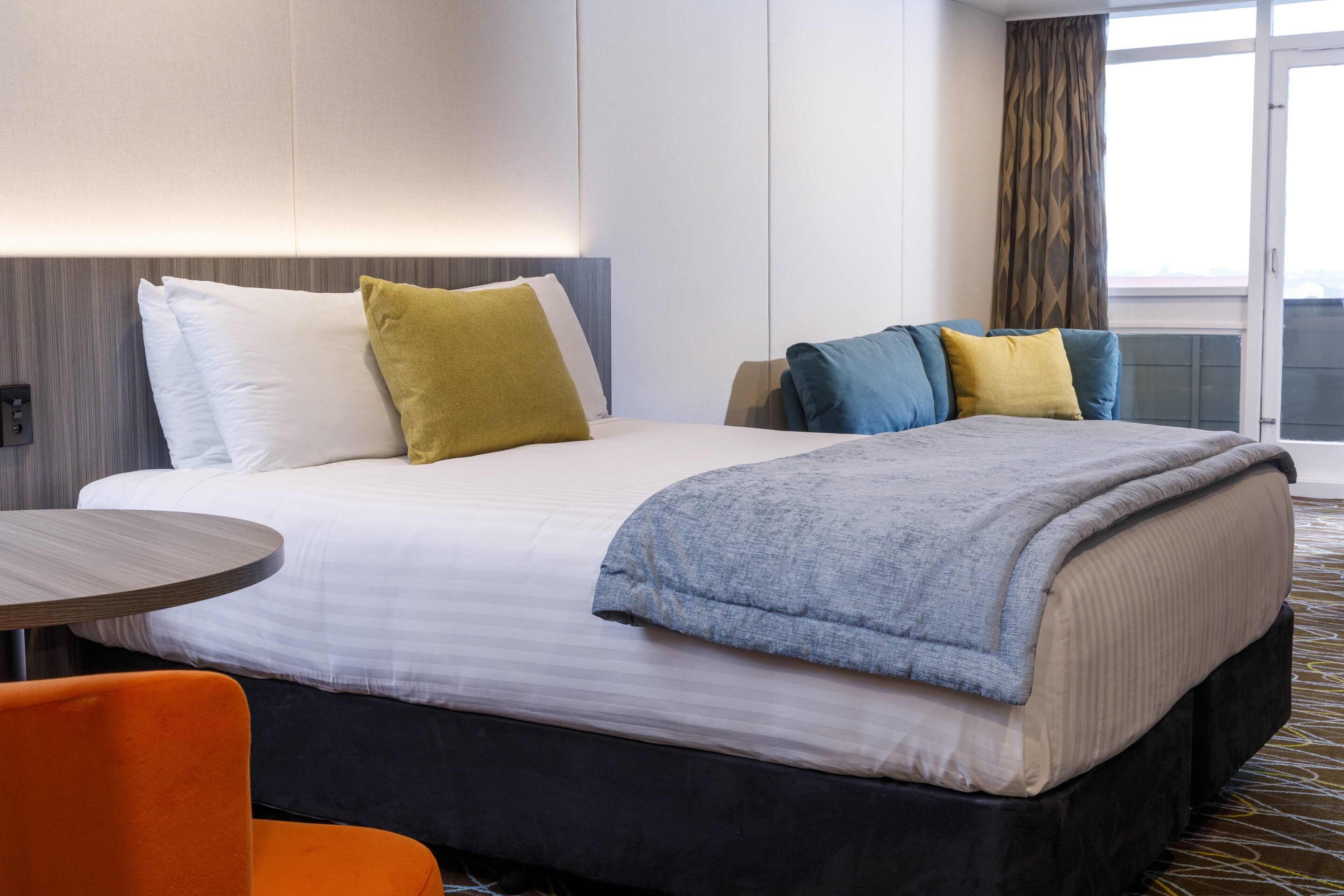 Superior Room, 1 King Bed, River View | In-room safe, desk, iron/ironing board, free cots/infant beds