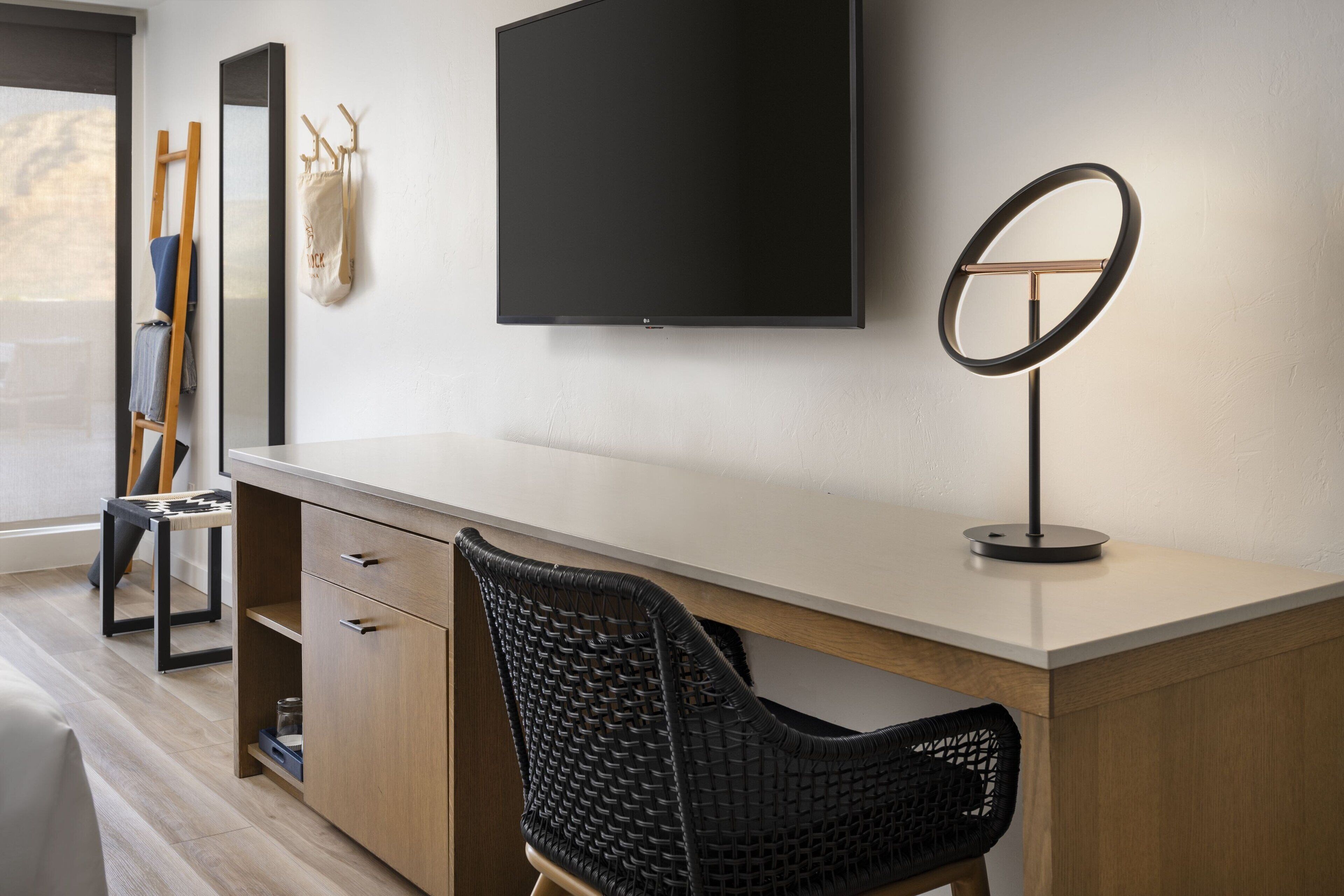 premium bedding, pillow-top beds, in-room safe, desk