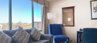Holiday Inn South Plainfield-Piscataway by IHG