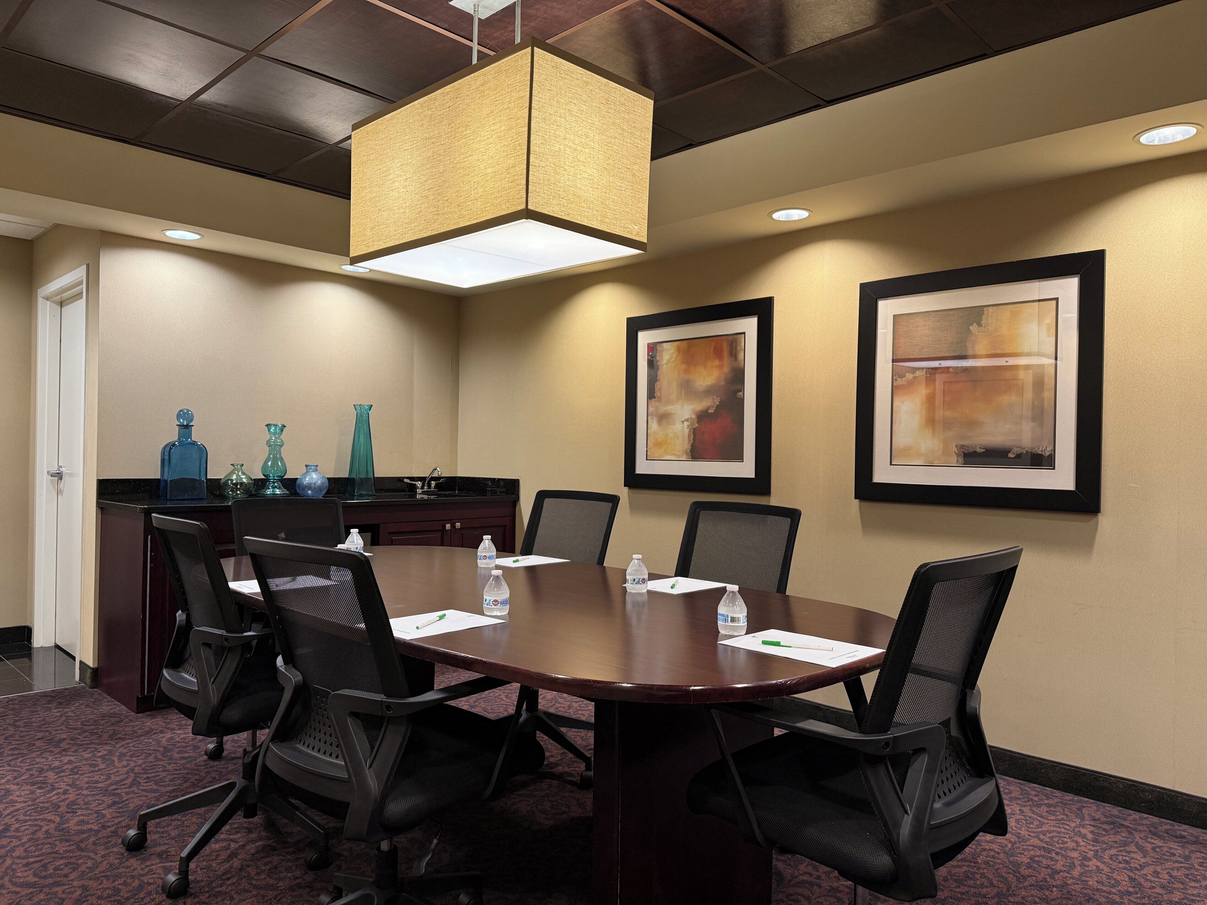 Meeting facility
