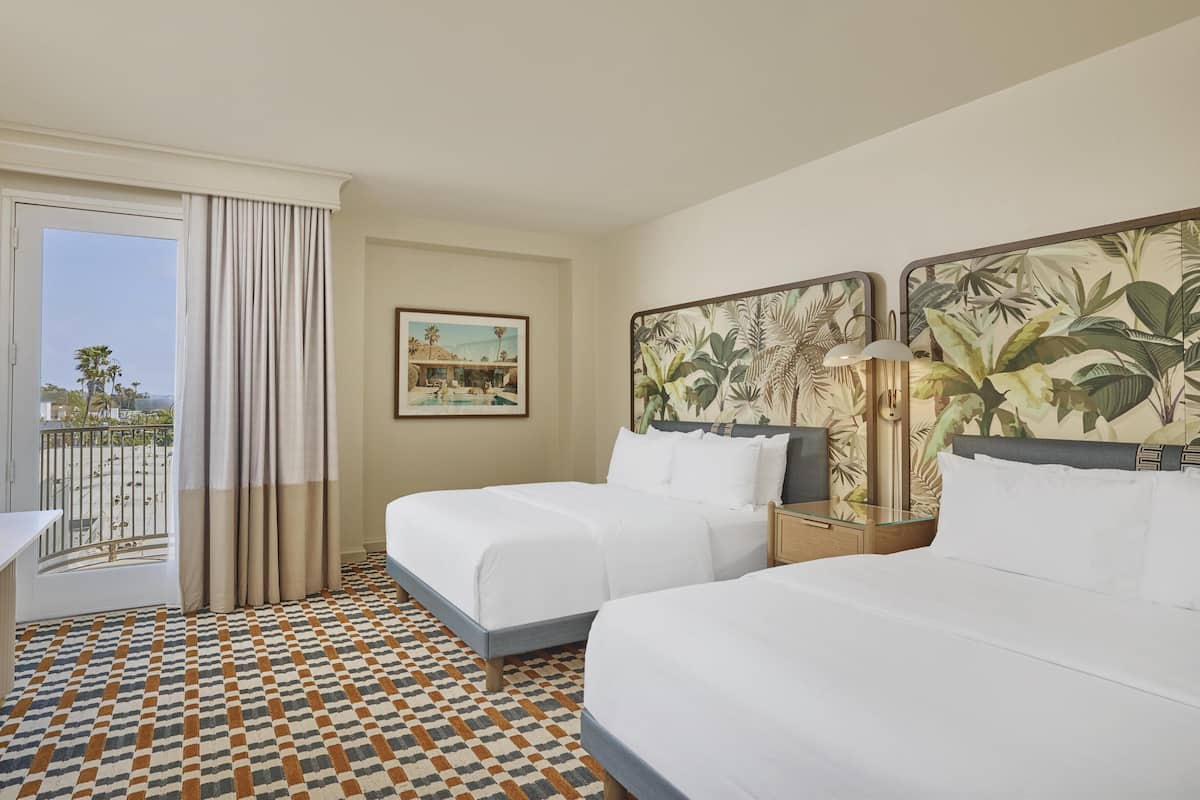 1 bedroom, premium bedding, down comforters, in-room safe