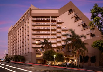 Hotel Exterior at Hyatt Centric Delfina Santa Monica