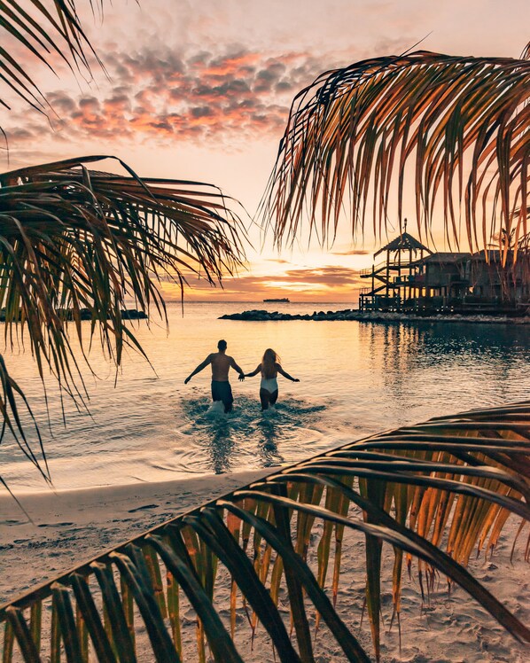 تفاصيل الفندق من الخارج