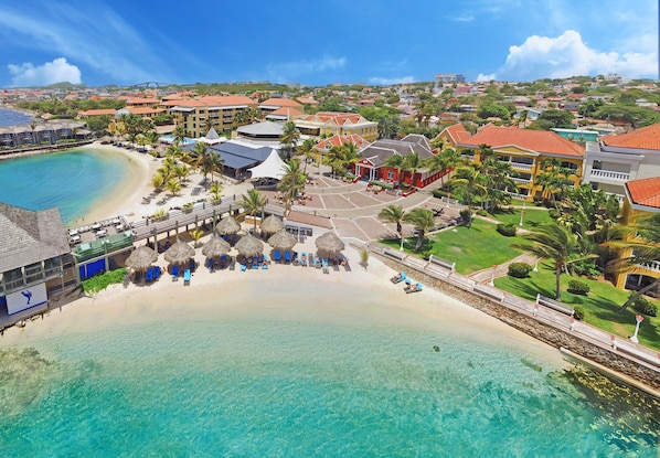 Aerial view - Avila Beach Hotel (Willemstad)