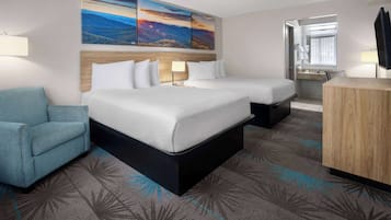 Chambre Deluxe, 2 lits doubles, non-fumeurs | Coffres-forts dans les chambres, bureau, lits bébé (gratuits)