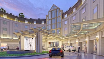Hotel Exterior at Regent Santa Monica Beach
