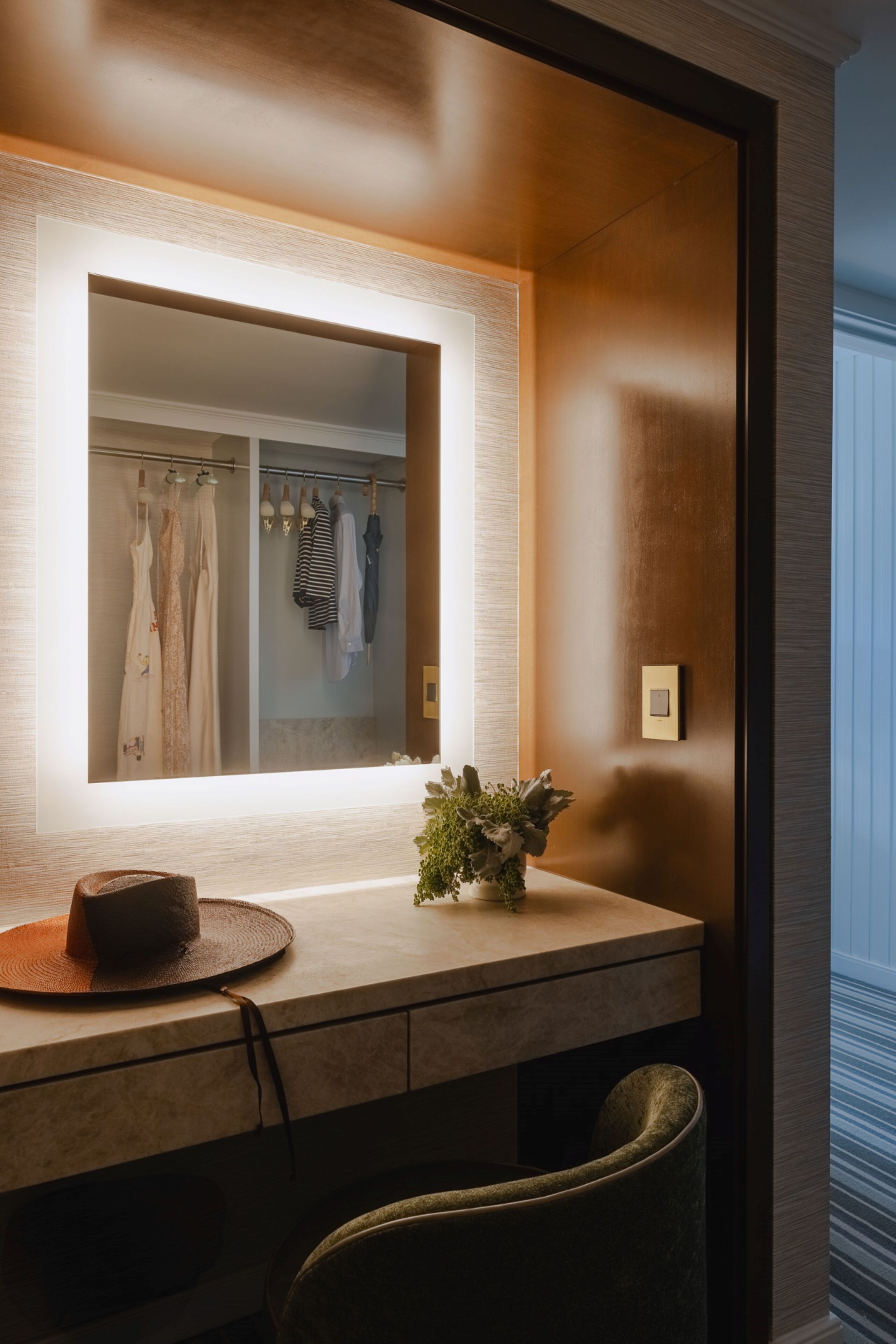 suite, 1 bedroom, mobility accessible, city view | 1 bedroom, egyptian cotton sheets, premium bedding, pillow-top beds