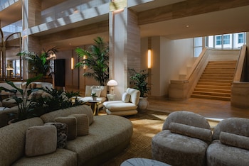 Sitting area in hotel lobby at Regent Santa Monica Beach