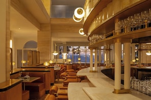 2 bars/lounges, poolside bar