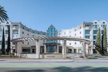 Hotel Exterior at Regent Santa Monica Beach