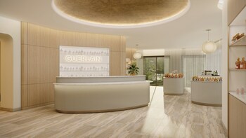 Couples treatment rooms, sauna, steam room, body treatments at Regent Santa Monica Beach