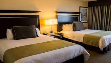 Hypo-allergenic bedding, in-room safe, desk, laptop workspace
