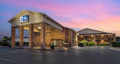 Best Western Shelbyville Inn and Suites Celebration Inn