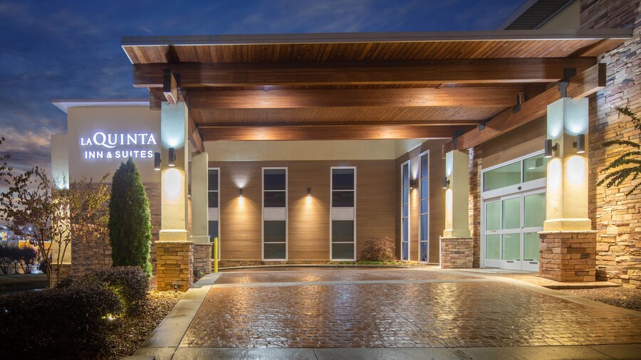 La Quinta Inn & Suites by Wyndham Chattanooga - East Ridge