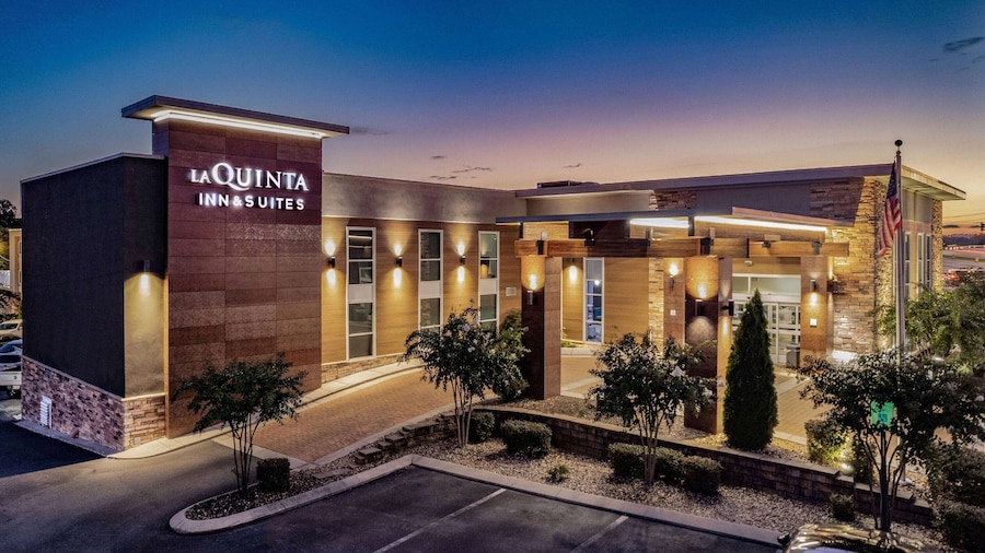 La Quinta Inn & Suites by Wyndham Chattanooga - East Ridge