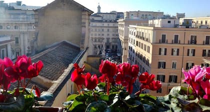 Hotel Tritone
