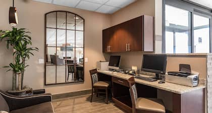 Comfort Inn Bay City - Riverfront