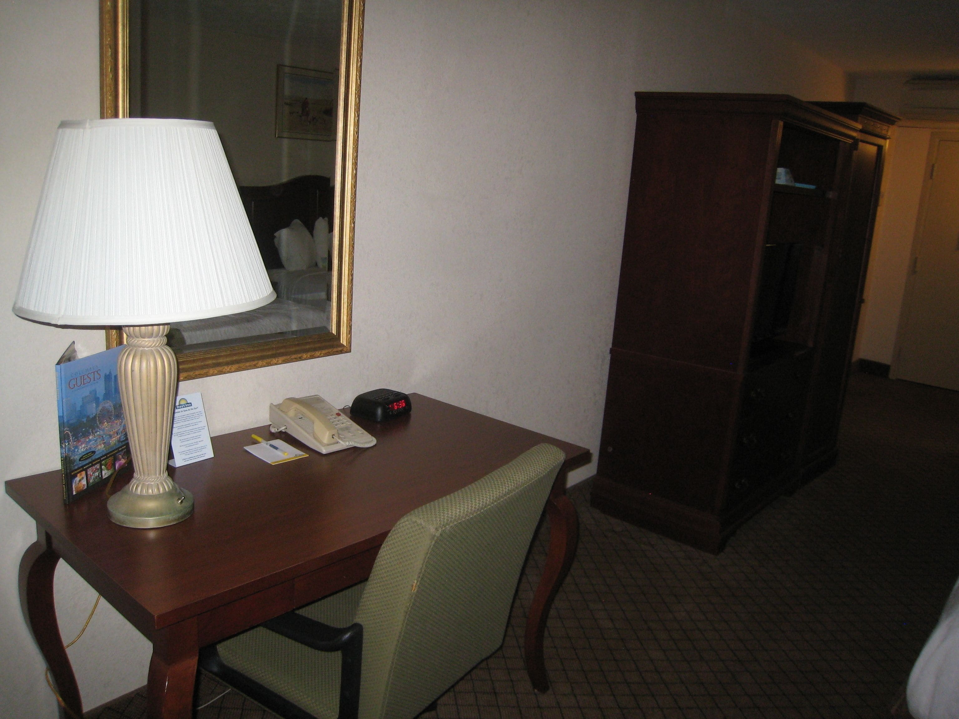 Foto - Days Inn by Wyndham Columbus Airport