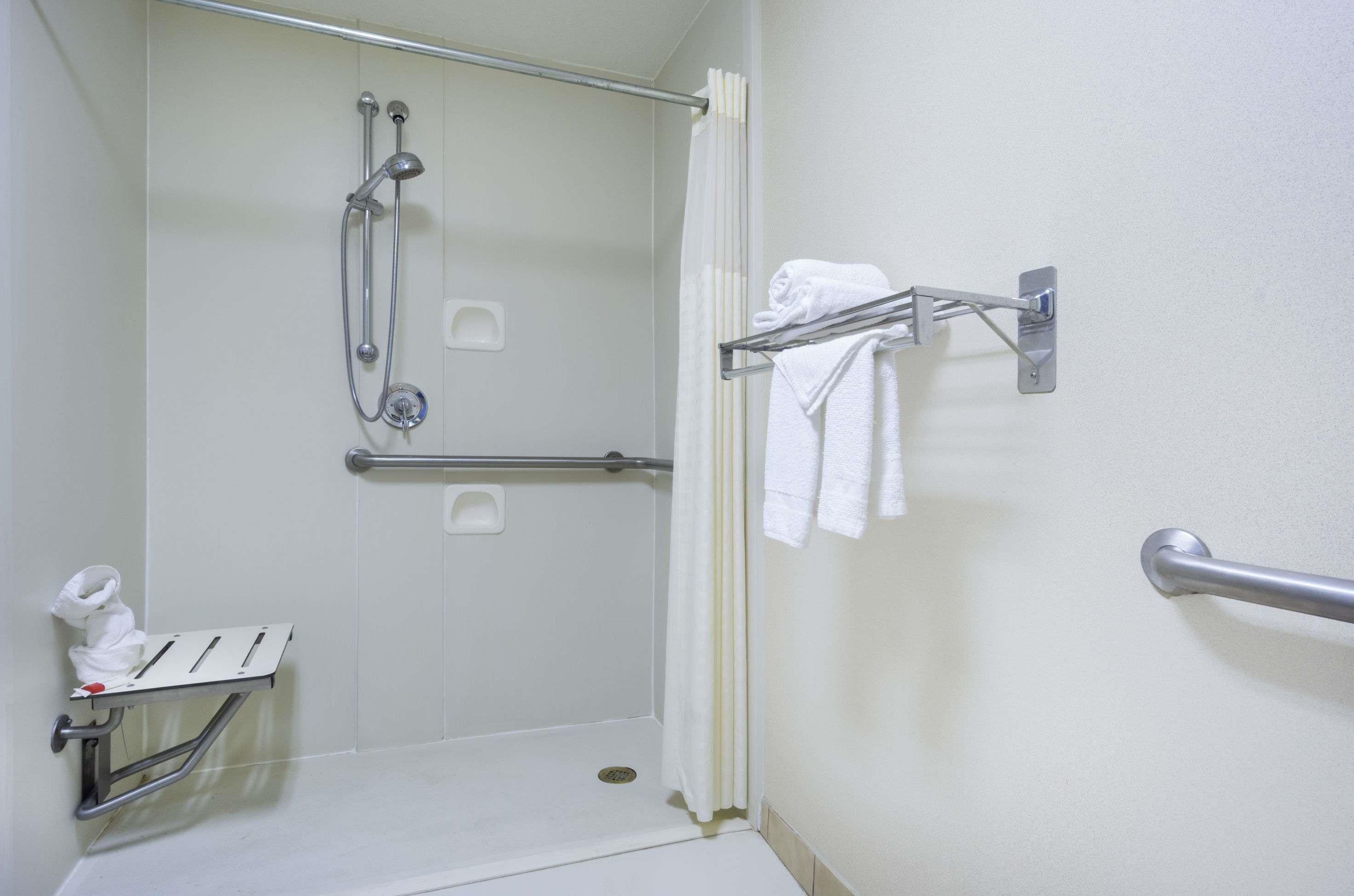 Foto - Days Inn by Wyndham Columbus Airport