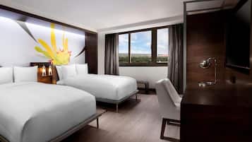 Premium bedding, in-room safe, desk, iron/ironing board