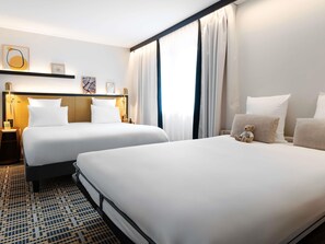 Firemannsrom – classic, 1 dobbeltseng med sovesofa | Minibar, safe på rommet, skrivebord og blendingsgardiner