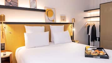 Classic-Doppelzimmer, 1 Doppelbett | Minibar, Zimmersafe, Schreibtisch, Verdunkelungsvorhänge