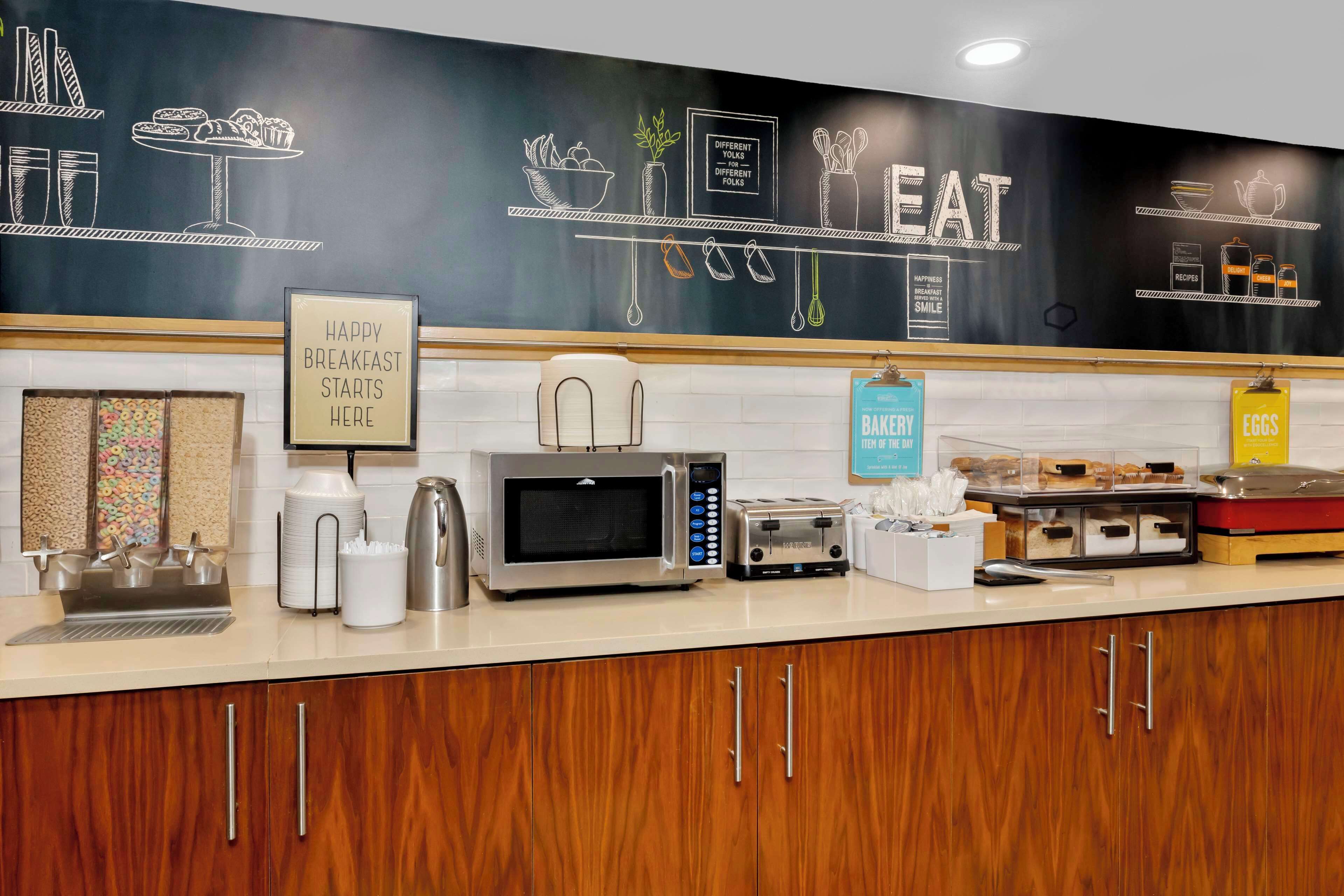 free daily on-the-go breakfast