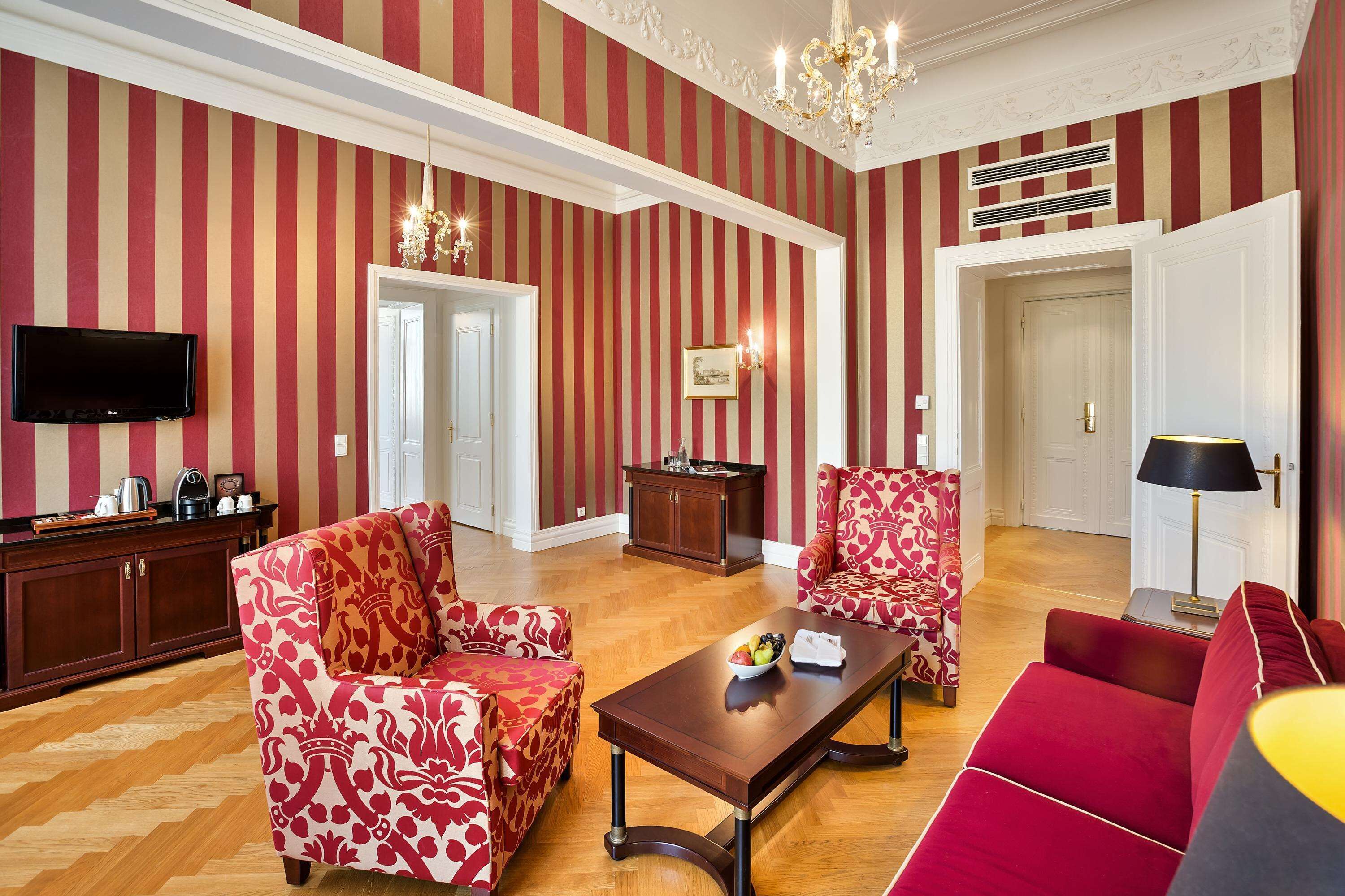 suite | 1 bedroom, hypo-allergenic bedding, minibar, in-room safe