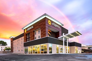 La Quinta Inn & Suites by Wyndham Spokane Downtown