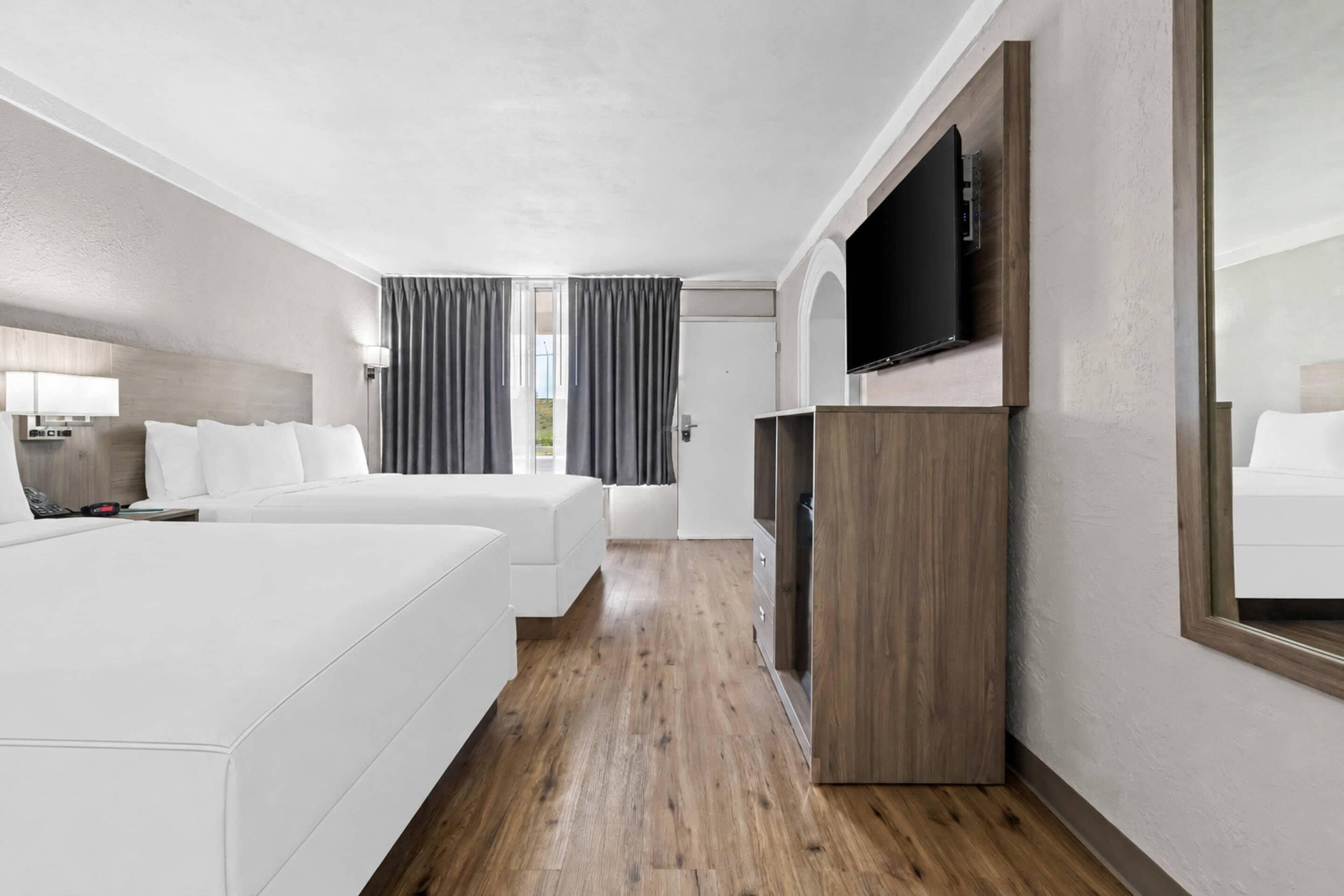 Suite, Multiple Beds, Non Smoking