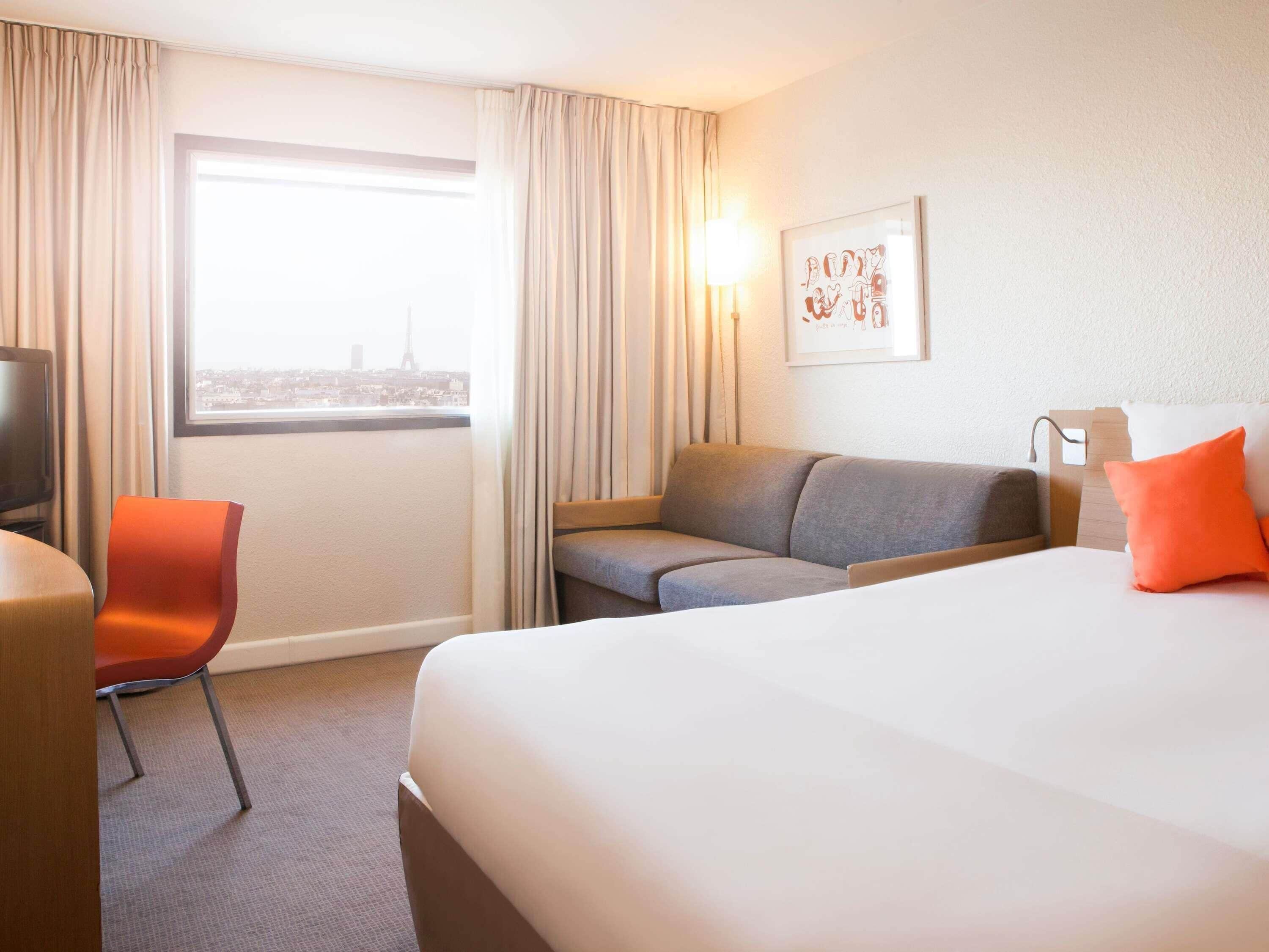 Classic Room, 1 Double Bed with Sofa bed | In-room safe, desk, blackout curtains, soundproofing
