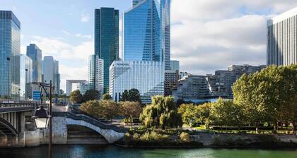 Novotel Paris La Défense Esplanade