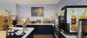 AmericInn by Wyndham Duluth