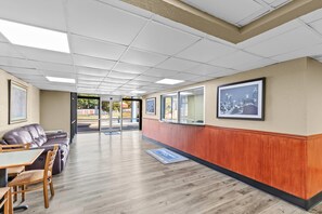 Lobby - Rodeway Inn Stone Mountain (Tucker)