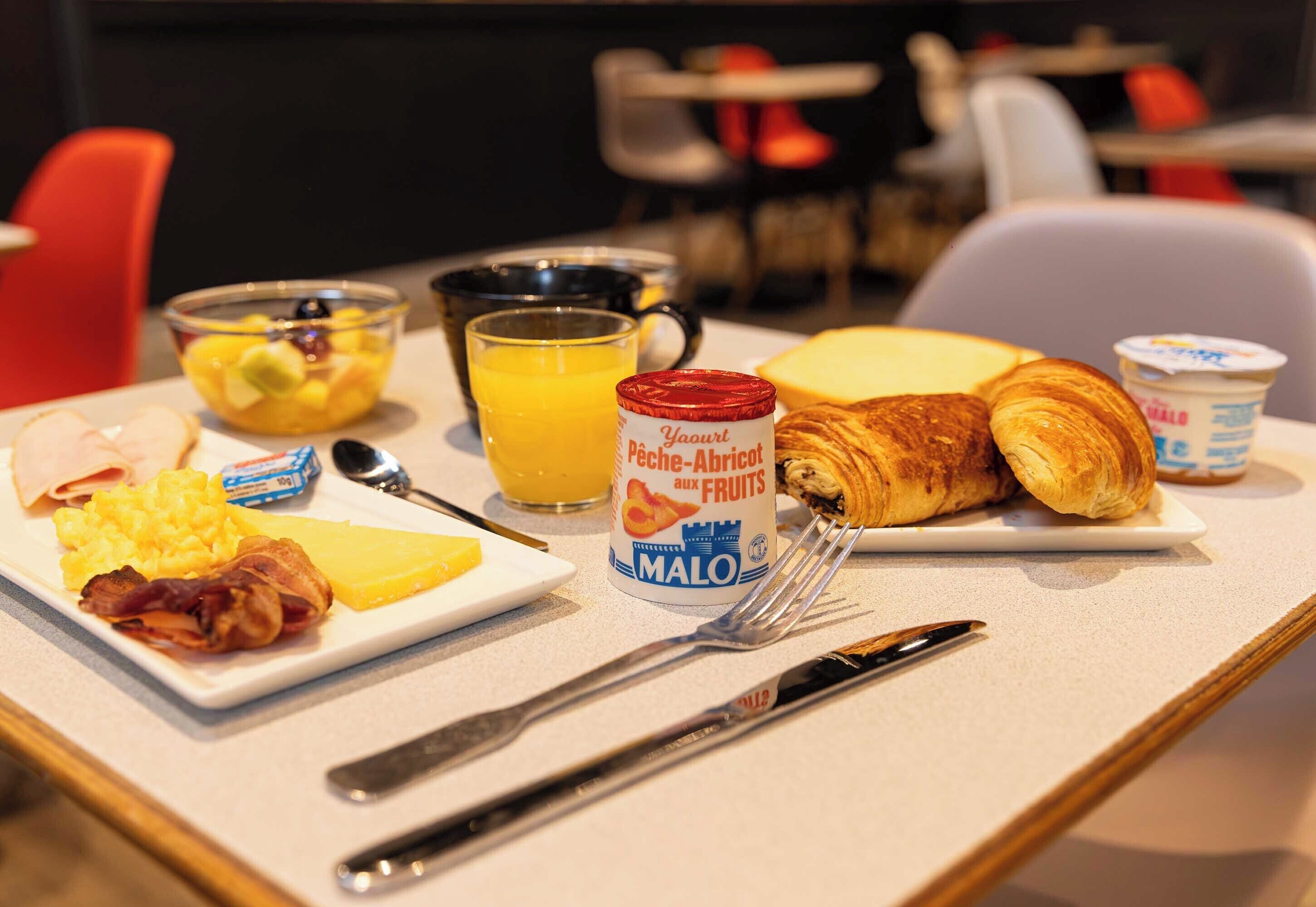 Foto - B&B HOTEL Orléans Centre Foch