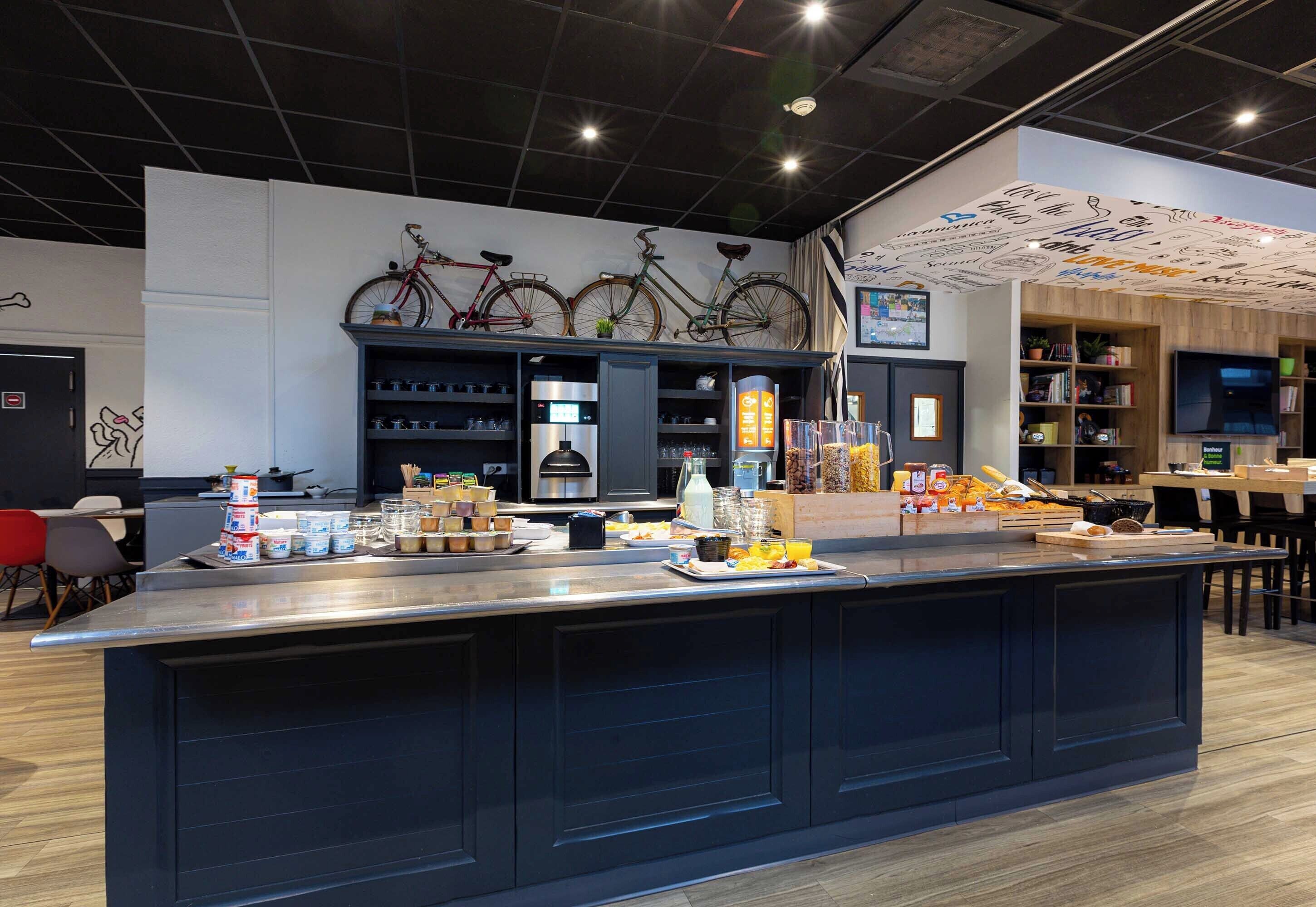 Foto - B&B HOTEL Orléans Centre Foch