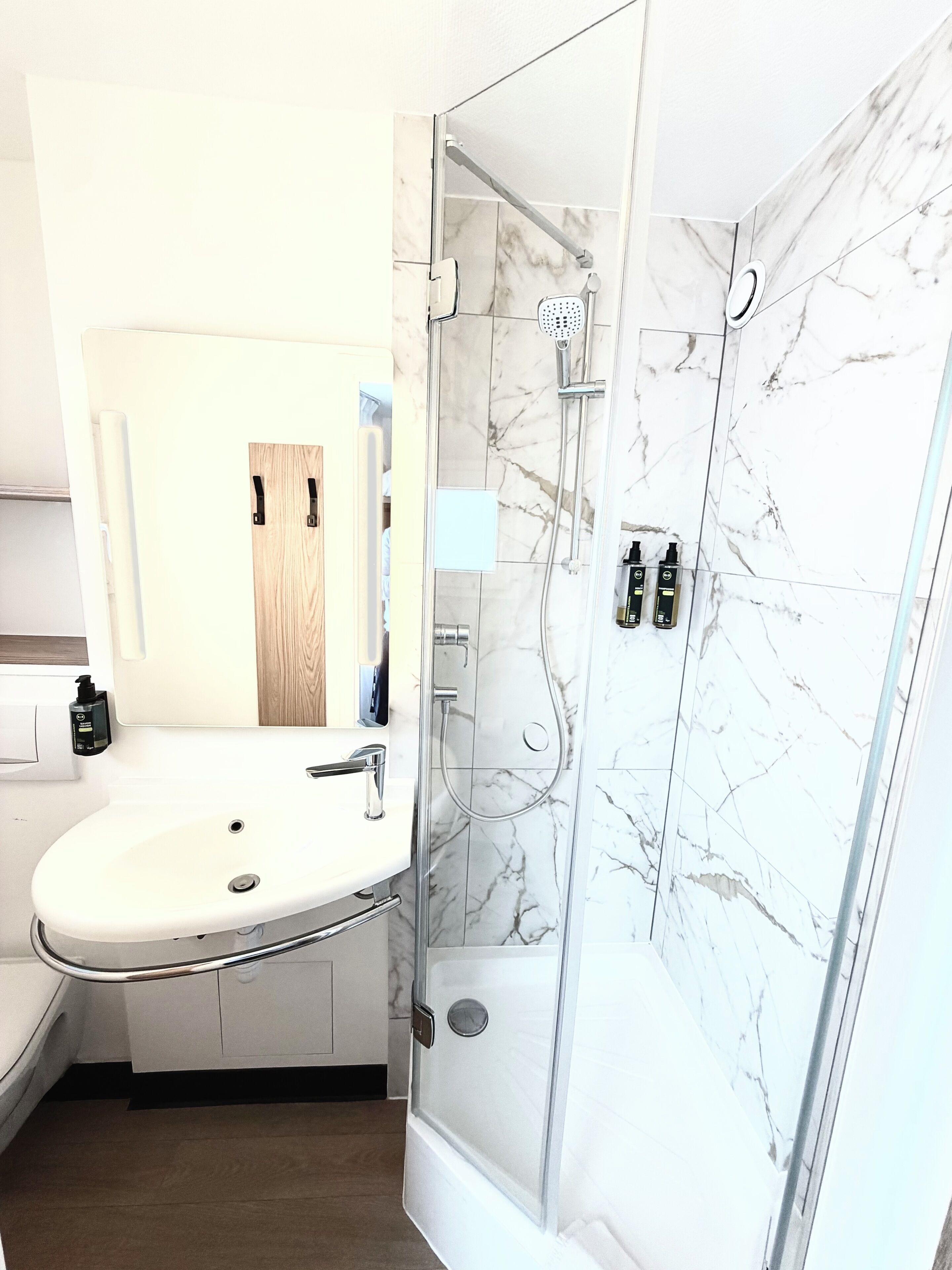 Foto - B&B HOTEL Orléans Centre Foch