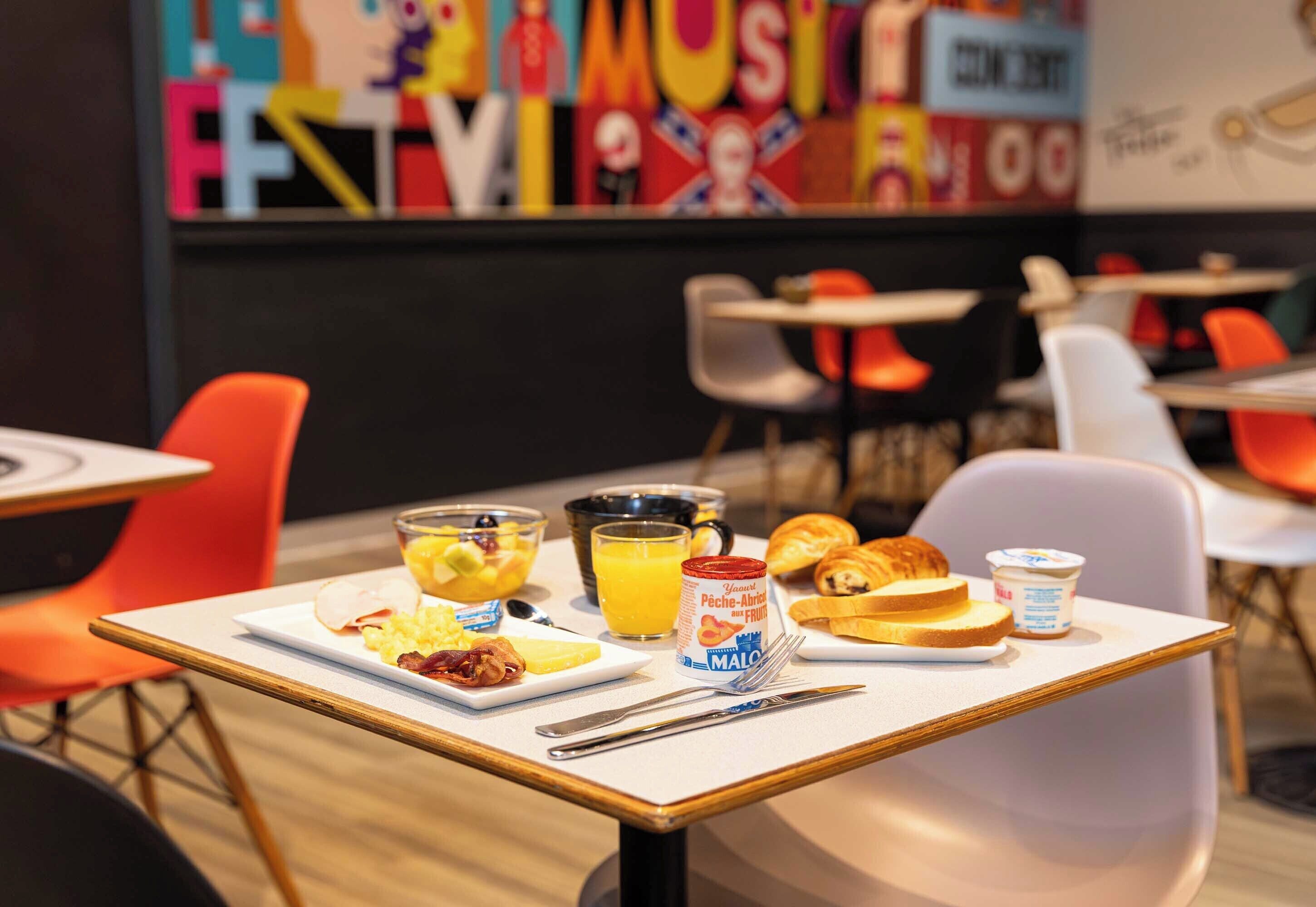 Foto - B&B HOTEL Orléans Centre Foch