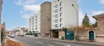 B&B Hotel Orléans Centre Foch