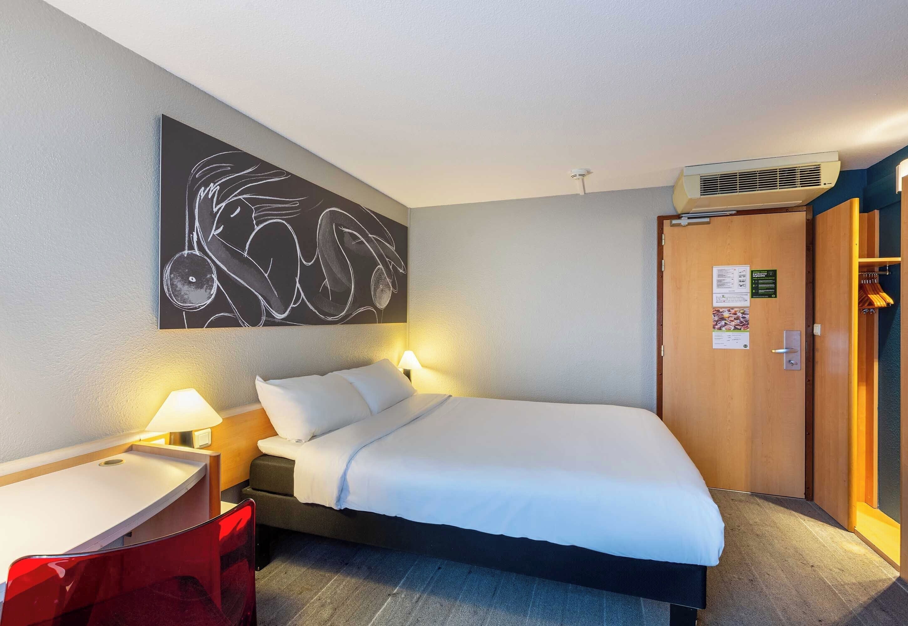 Foto - B&B HOTEL Orléans Centre Foch