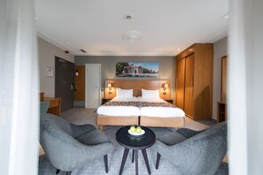 Executive-Zimmer | Allergikerbettwaren, Zimmersafe, Schreibtisch, Bügeleisen/Bügelbrett