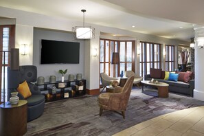 Lobby sitting area - Courtyard by Marriott Rochester Brighton (Rochester)