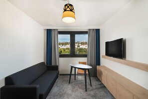 Superior Suite, 1 Queen Bed (Separate Living Room) | Hypo-allergenic bedding, in-room safe, desk, blackout drapes - Mercure Budapest Castle Hill (Budapest)